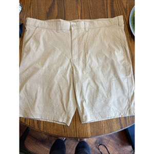 Eddie Bauer Shorts Mens 44 Relaxed Fit Khakis Chino Outdoor Casual